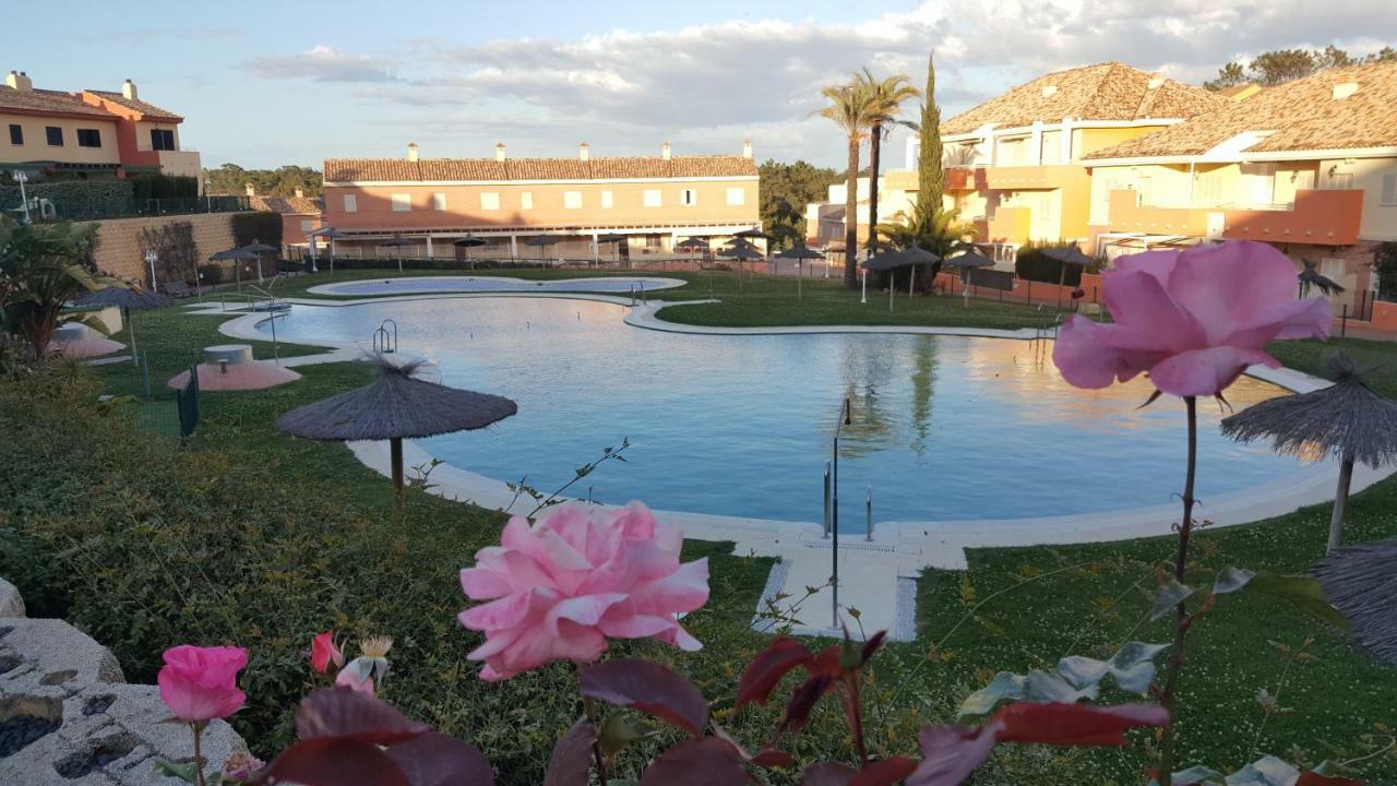 GLC Islantilla Huelva Esterno foto